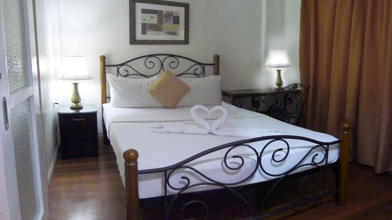1775 Adriatico Suites Manila Zewnętrze zdjęcie