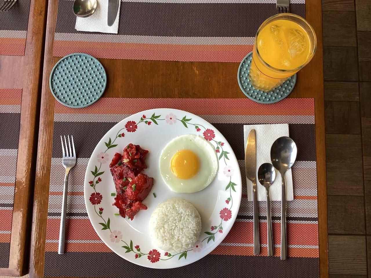 1775 Adriatico Suites Manila Zewnętrze zdjęcie